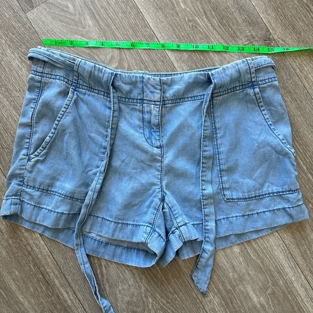 ANN Taylor Loft Chambray Shorts Size 25